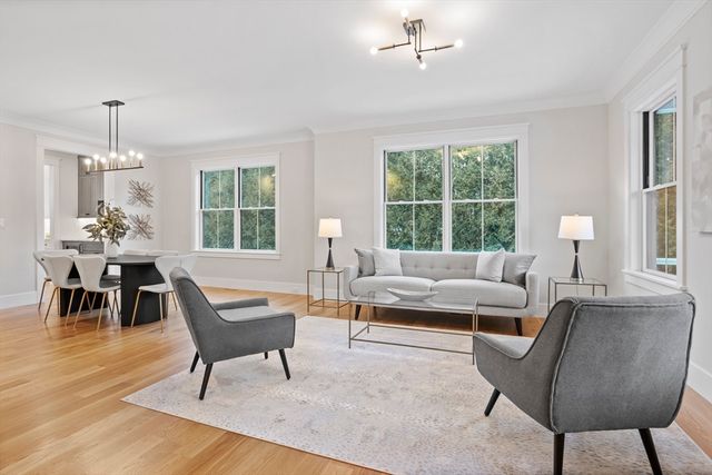 6 Parker Road, Bedford, MA 01730