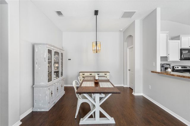 8020 ALAMOSA WOOD AVENUE, Ruskin, FL 33573