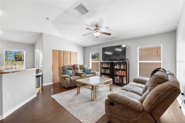 8020 ALAMOSA WOOD AVENUE, Ruskin, FL 33573