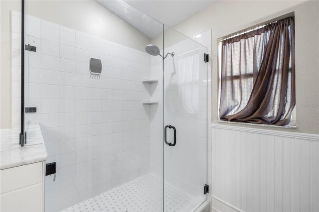 8020 ALAMOSA WOOD AVENUE, Ruskin, FL 33573