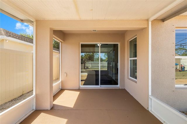 8020 ALAMOSA WOOD AVENUE, Ruskin, FL 33573