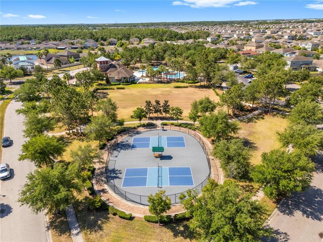 8020 ALAMOSA WOOD AVENUE, Ruskin, FL 33573