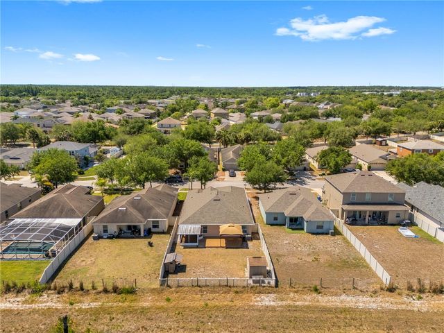 8020 ALAMOSA WOOD AVENUE, Ruskin, FL 33573
