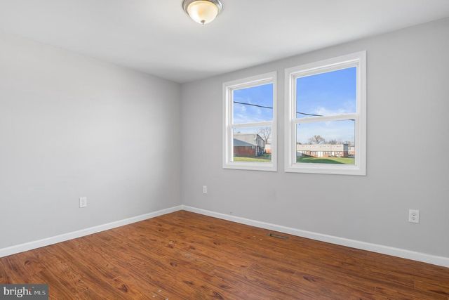 801 SECKEL CT, Halethorpe, MD 21227