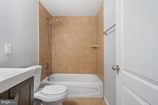 801 SECKEL CT, Halethorpe, MD 21227