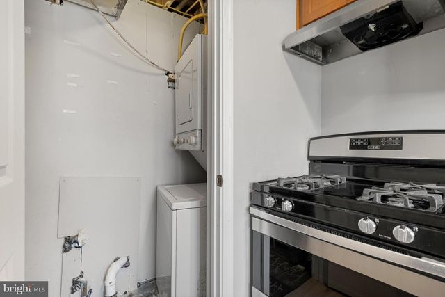 801 SECKEL CT, Halethorpe, MD 21227