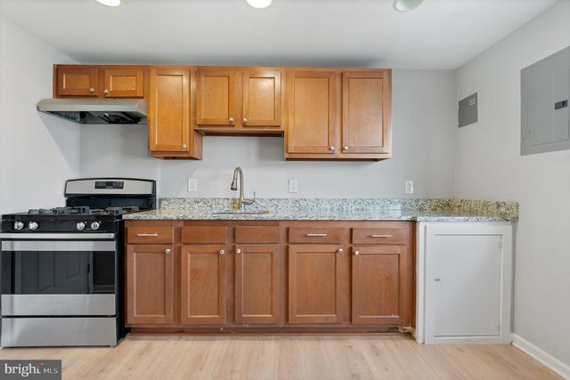 801 SECKEL CT, Halethorpe, MD 21227