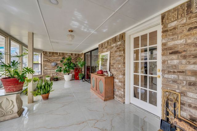 950 Shady Cove Place, Desoto, TX 75115