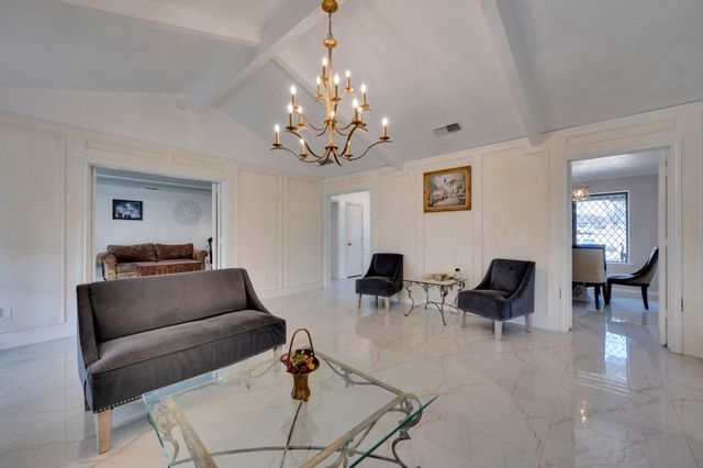 950 Shady Cove Place, Desoto, TX 75115