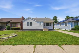 2642 RIDGE Road, Lansing, IL 60438