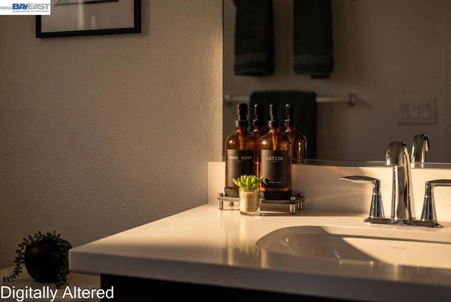 140 Coronado Ave, Alameda, CA 94501