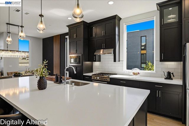 140 Coronado Ave, Alameda, CA 94501