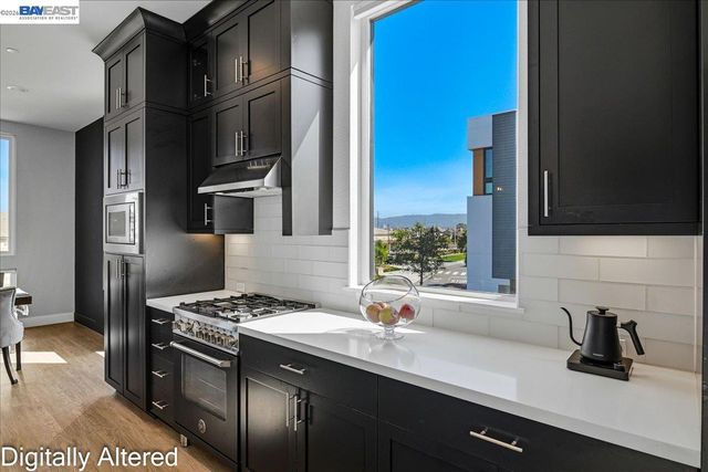 140 Coronado Ave, Alameda, CA 94501