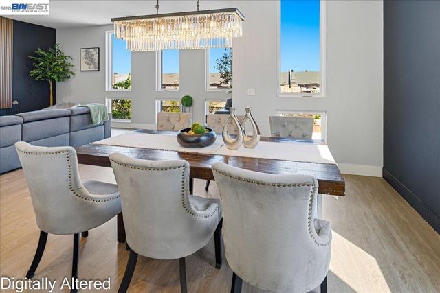 140 Coronado Ave, Alameda, CA 94501