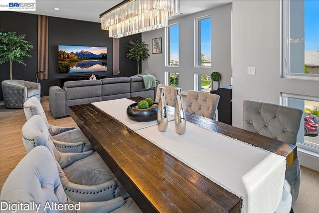 140 Coronado Ave, Alameda, CA 94501