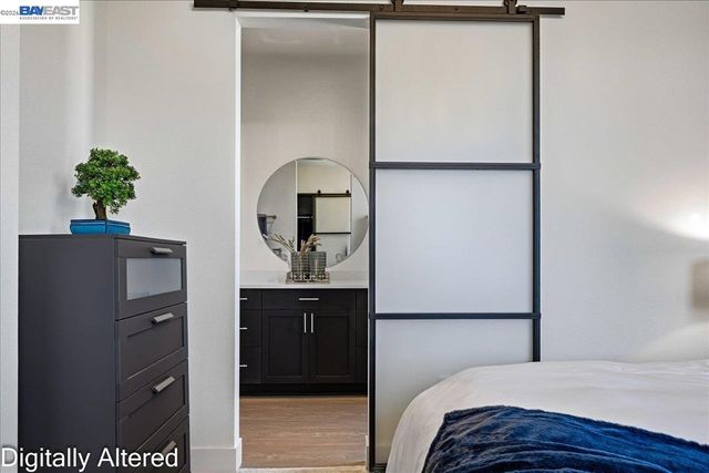 140 Coronado Ave, Alameda, CA 94501