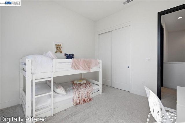 140 Coronado Ave, Alameda, CA 94501