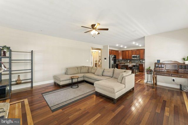 7003 LANHAM LN, Fort Washington, MD 20744
