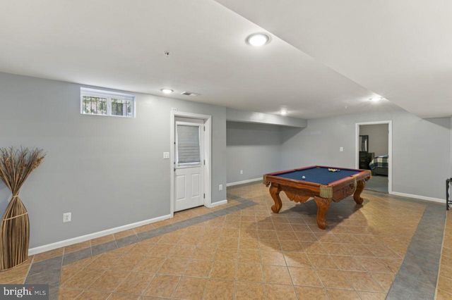 7003 LANHAM LN, Fort Washington, MD 20744