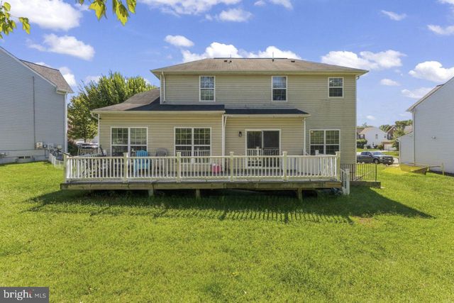 7003 LANHAM LN, Fort Washington, MD 20744
