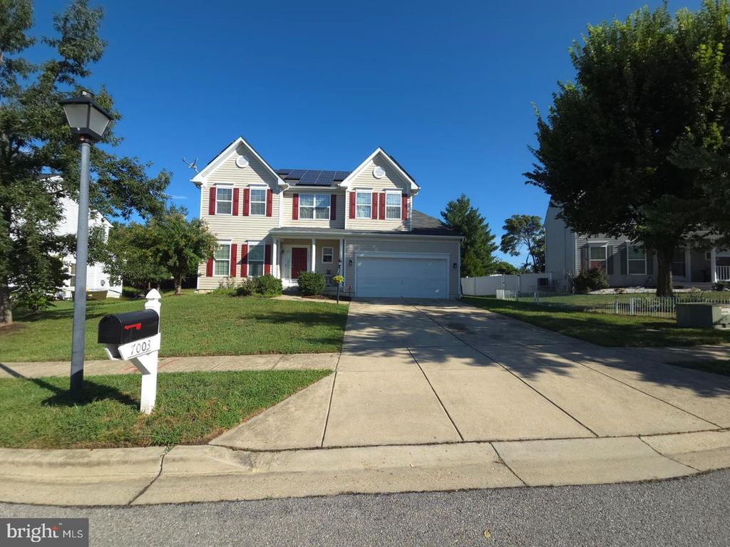 7003 LANHAM LN, Fort Washington, MD 20744