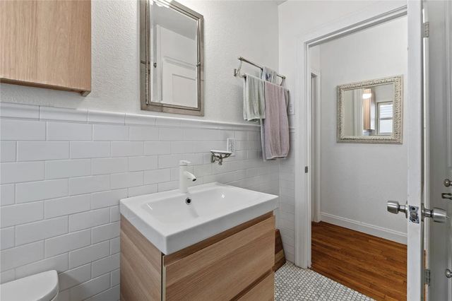 5508 Avenue G A and B, Austin, TX 78751