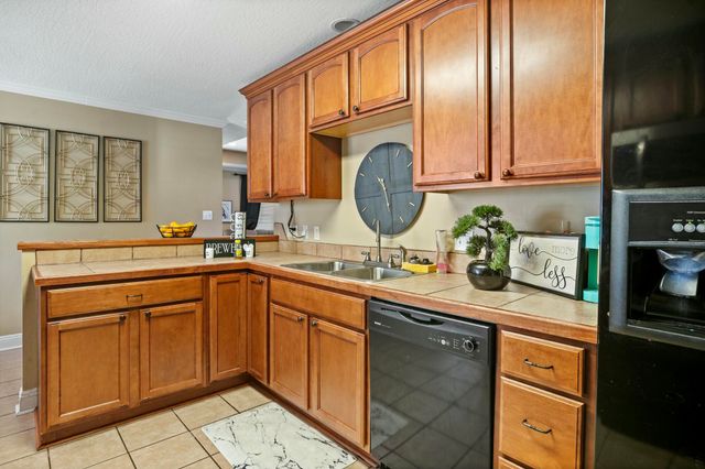 10 Clear Springs Ct., Hattiesburg, MS 39402