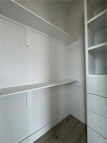 2106 E Clearwater Street, Edinburg, TX 78542