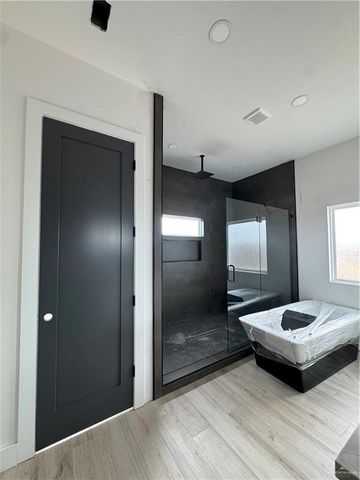 2106 E Clearwater Street, Edinburg, TX 78542