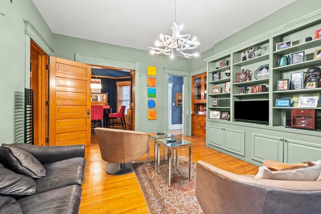130 Buttles Avenue, Columbus, OH 43215