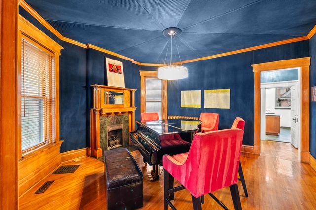 130 Buttles Avenue, Columbus, OH 43215
