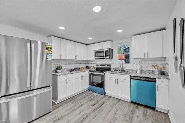 3503 Roanoke AVE, Newport News, VA 23607