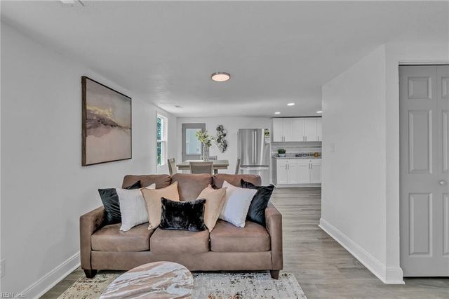 3503 Roanoke AVE, Newport News, VA 23607