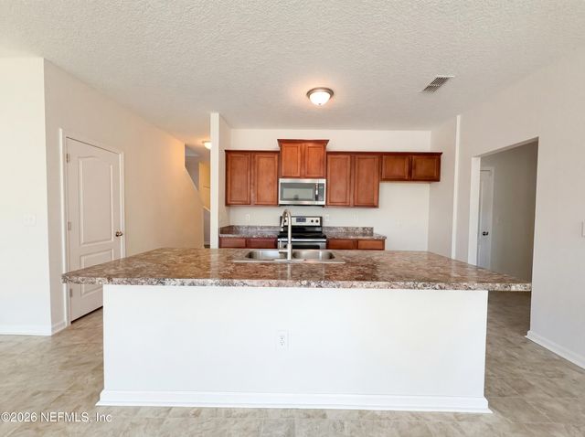 8592 DYLAN MICHAEL Drive, Jacksonville, FL 32210