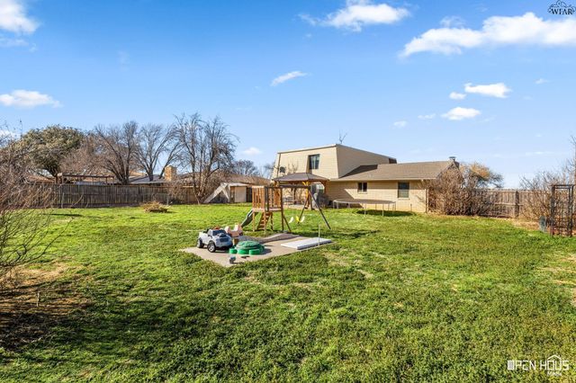 1206 E SYCAMORE DRIVE, Burkburnett, TX 76354