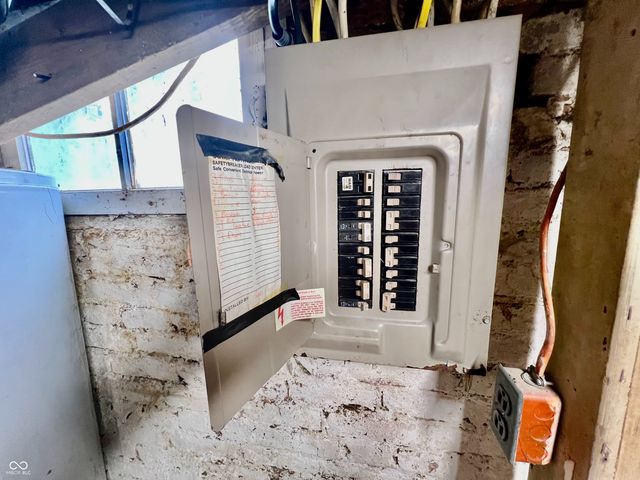 1725 Cottage Avenue, Columbus, IN 47201