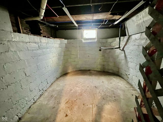 1725 Cottage Avenue, Columbus, IN 47201