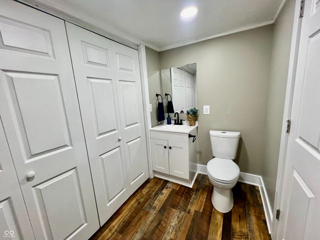 1725 Cottage Avenue, Columbus, IN 47201