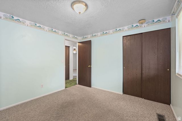 1345 S VALHALLA DR, Clearfield, UT 84015
