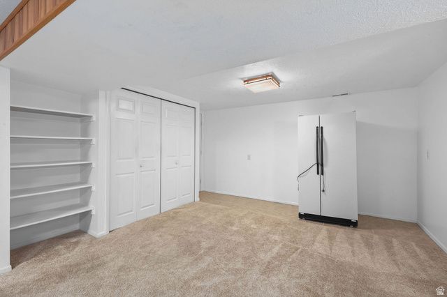 1345 S VALHALLA DR, Clearfield, UT 84015