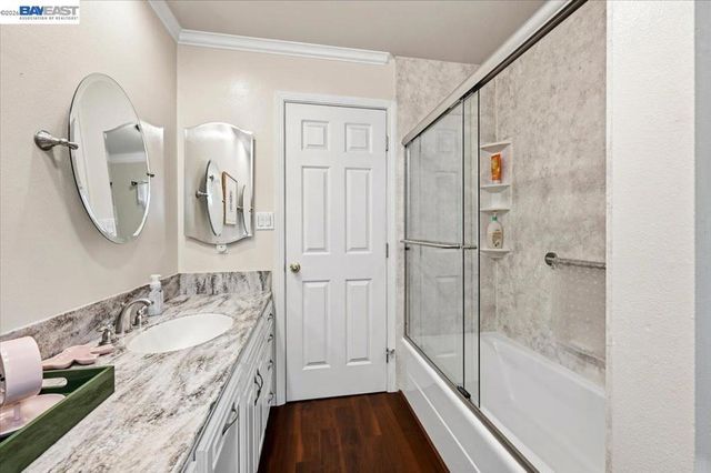 1661 Beckner Ct, Concord, CA 94521