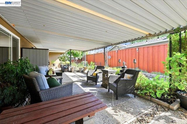 1661 Beckner Ct, Concord, CA 94521