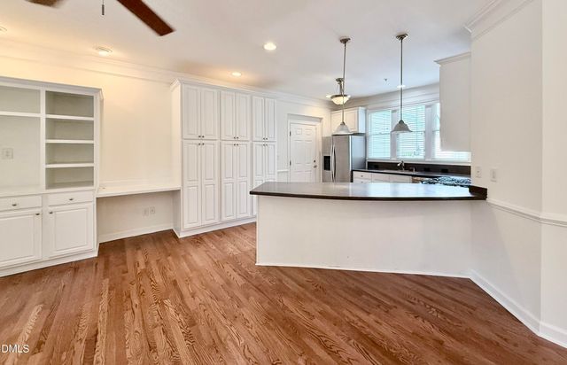 402 Presque Isle Lane, Chapel Hill, NC 27514