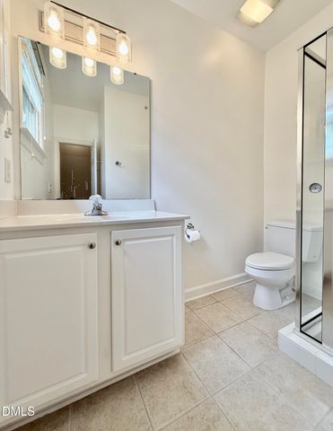 402 Presque Isle Lane, Chapel Hill, NC 27514