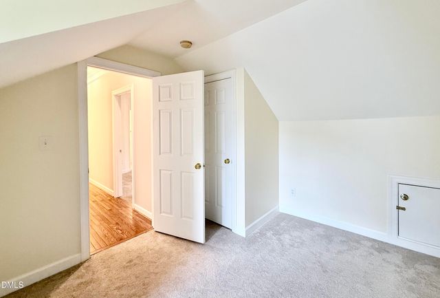 402 Presque Isle Lane, Chapel Hill, NC 27514