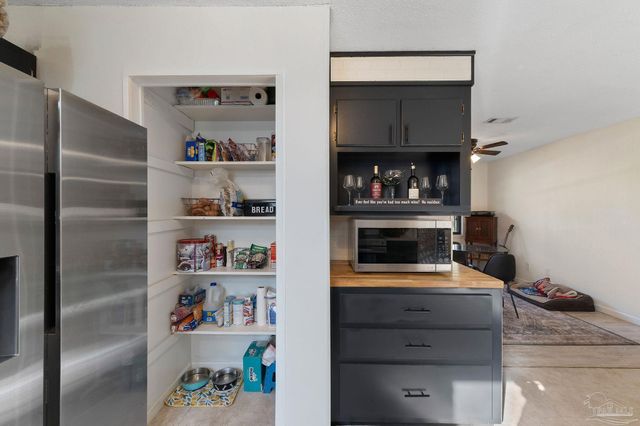 465 Ronda St, Pensacola, FL 32534