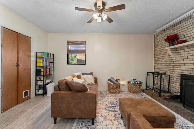 465 Ronda St, Pensacola, FL 32534