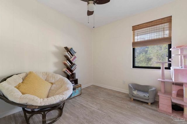 465 Ronda St, Pensacola, FL 32534