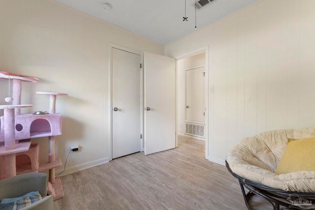 465 Ronda St, Pensacola, FL 32534