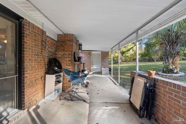 465 Ronda St, Pensacola, FL 32534